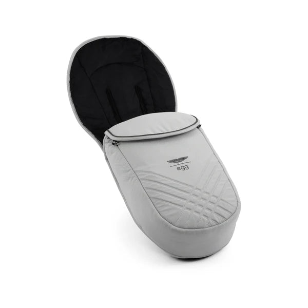 Aston Martin egg3® Luxury Travel System – Soft Grey