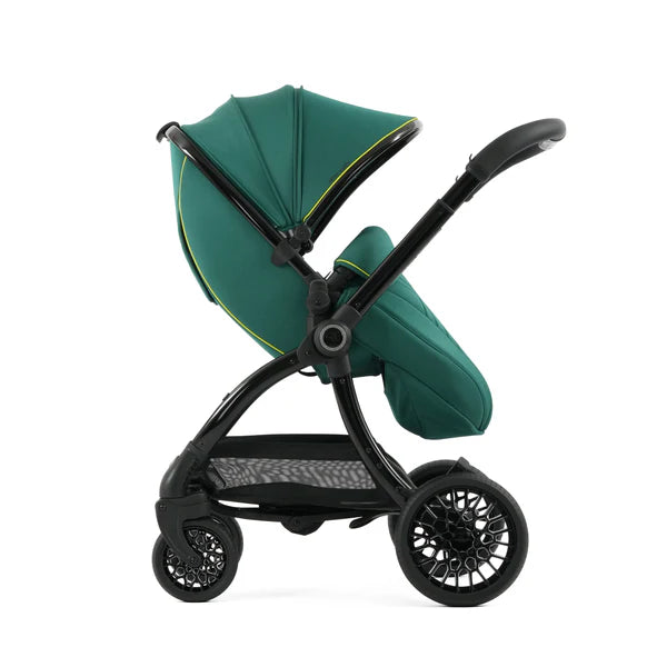 Aston Martin egg3® Luxury Travel System – Performance Green