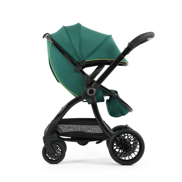 Aston Martin egg3® Luxury Travel System – Performance Green