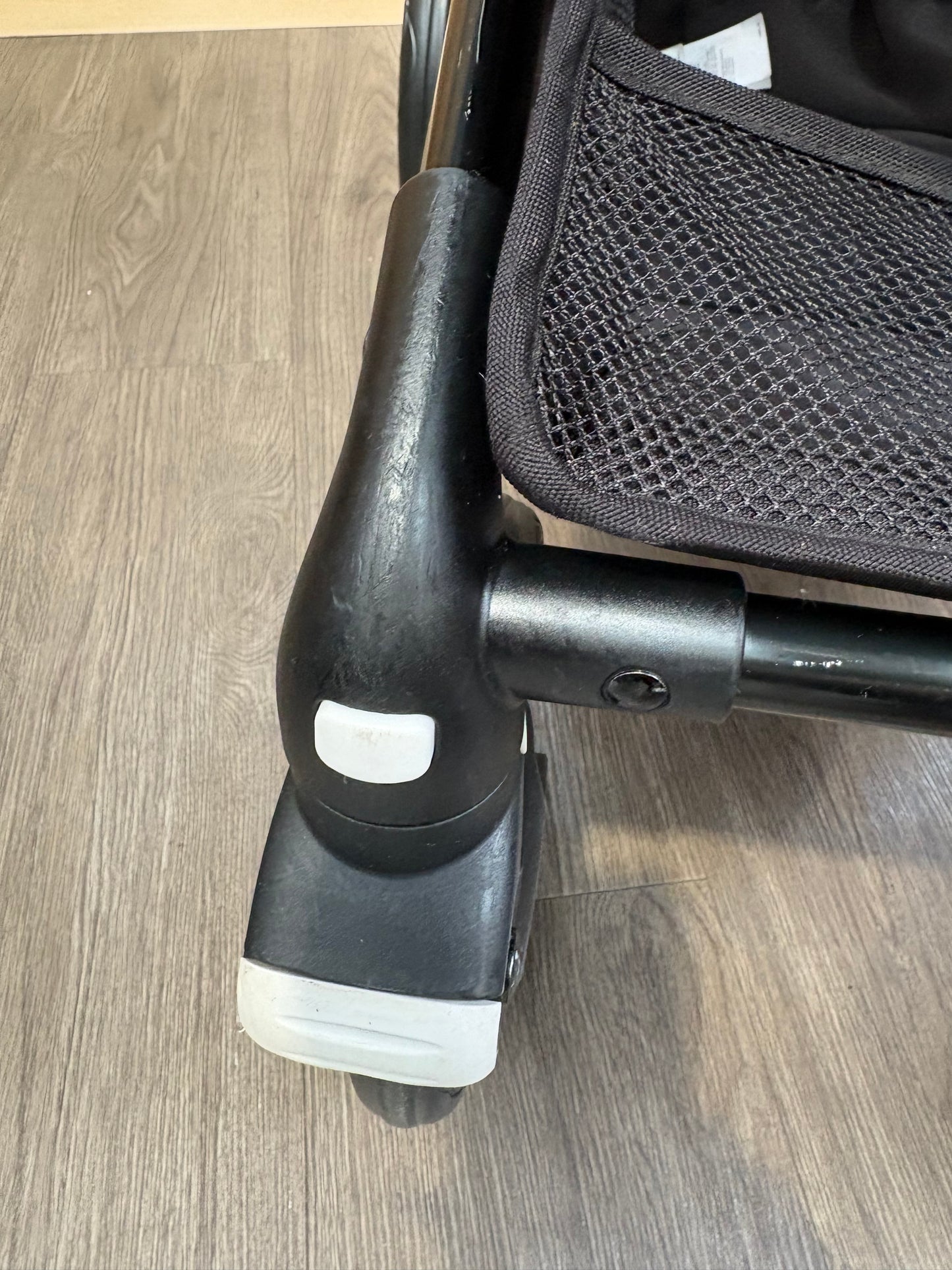 PRE LOVED Bugaboo Fox2 Travel System - Black