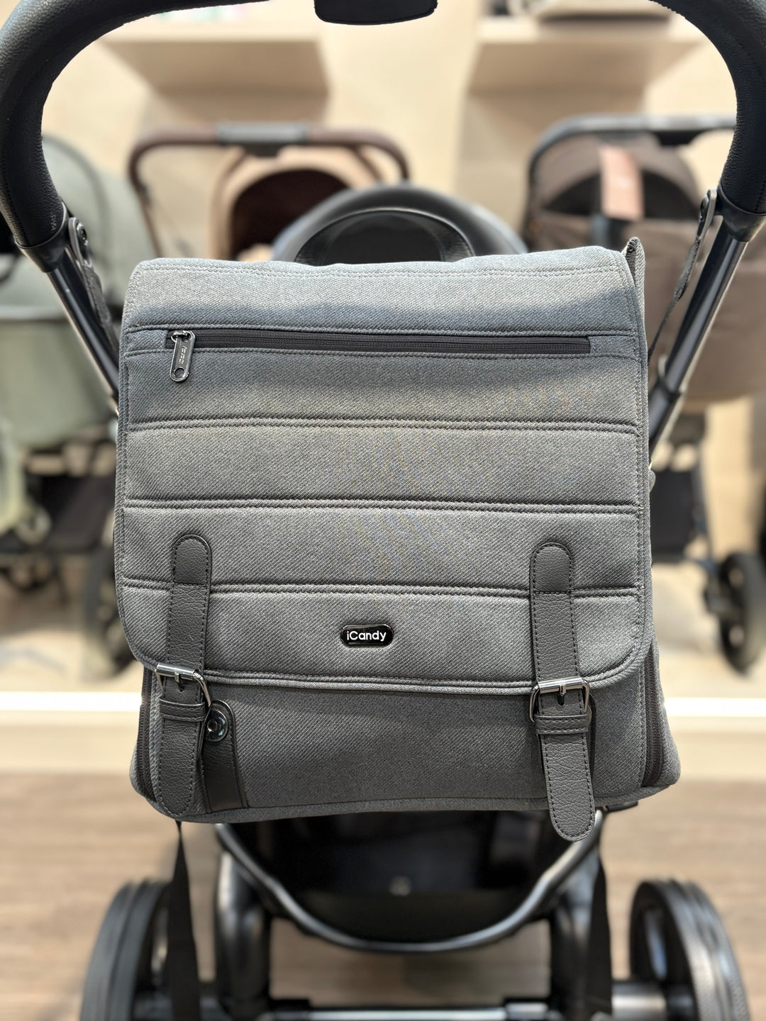 PRE LOVED iCandy Peach 7 Pram + Pushchair - Phantom/Truffle