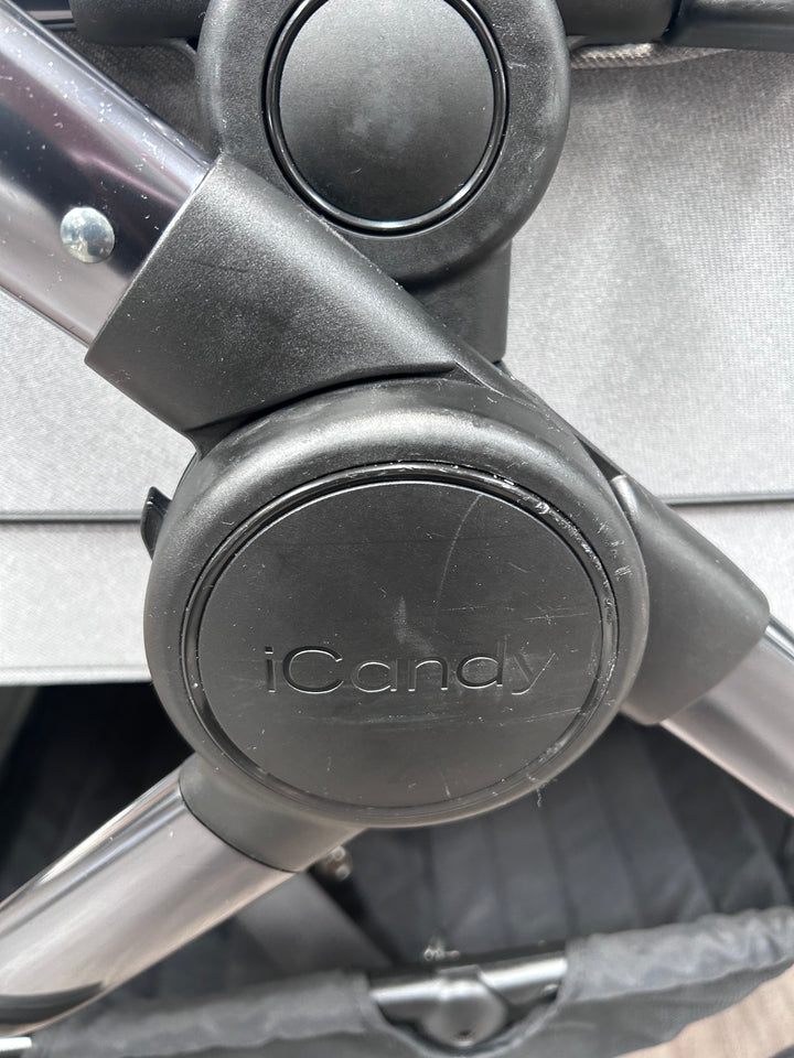 PRE LOVED iCandy Peach 7 Pushchair Bundle - Light Grey