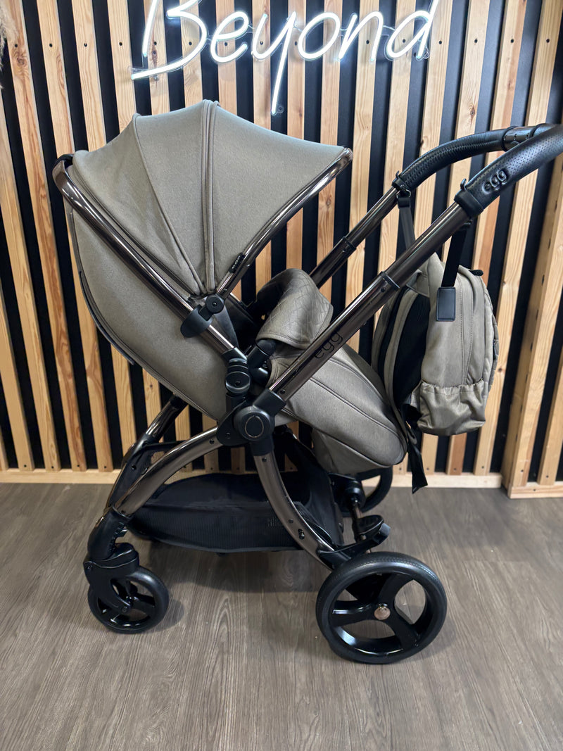 PRE LOVED egg3 Travel System - Mink