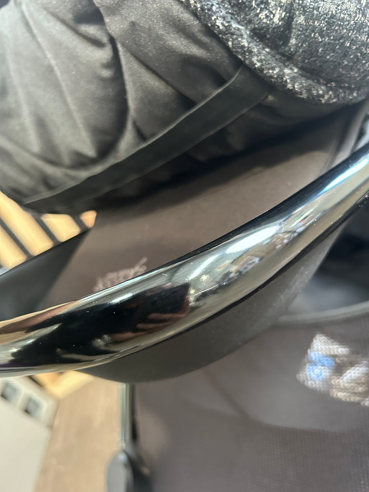 PRE LOVED Mamas & Papas Ocarro Travel System - Opulence