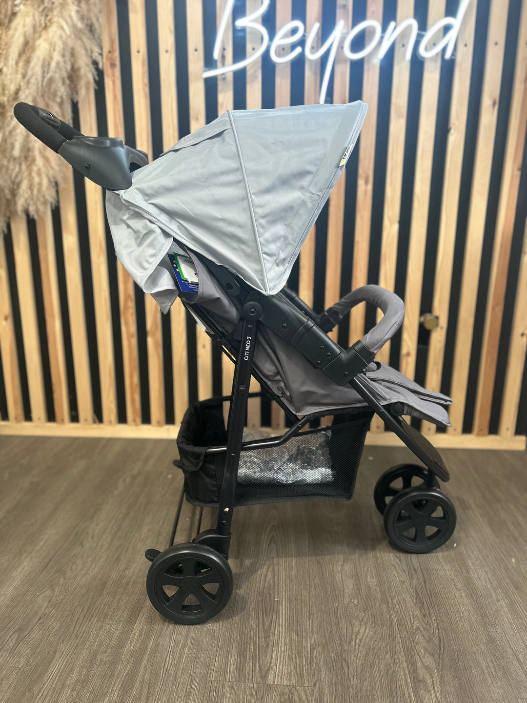NEW UNPACKAGED Hauck Citi Neo 3 Pushchair - Grey