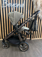 PRE LOVED Babystyle Oyster3 Travel System - Mink