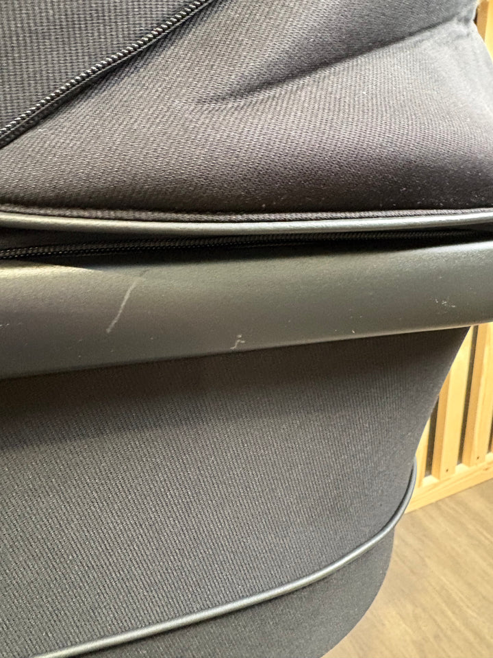 PRE LOVED iCandy Peach 7 Travel System - Jet/Black