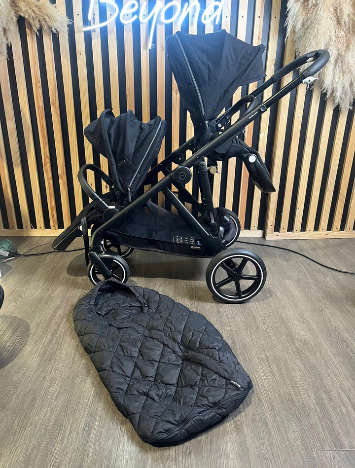 PRE LOVED Cybex Gazelle S Double Travel System Bundle - Moon Black