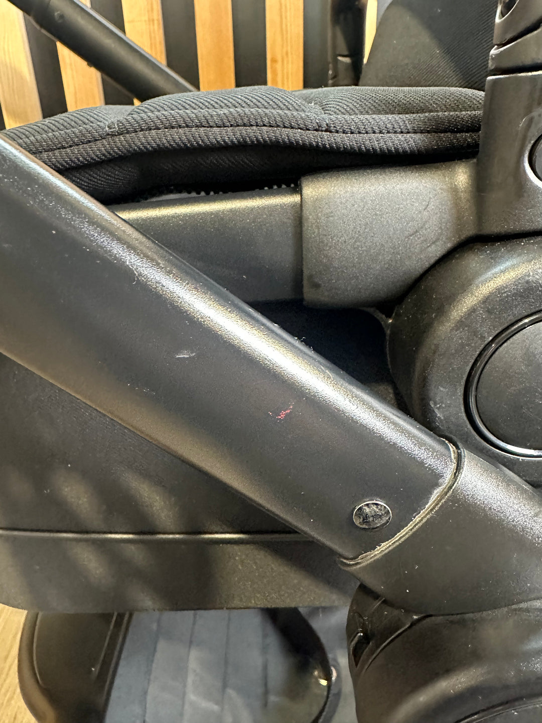 PRE LOVED iCandy Peach 7 Travel System - Jet/Black