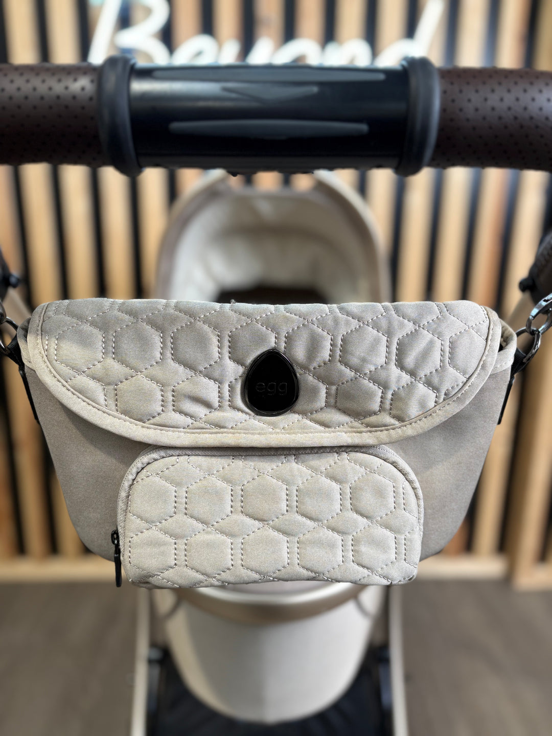PRE LOVED egg3 Travel System - Feather