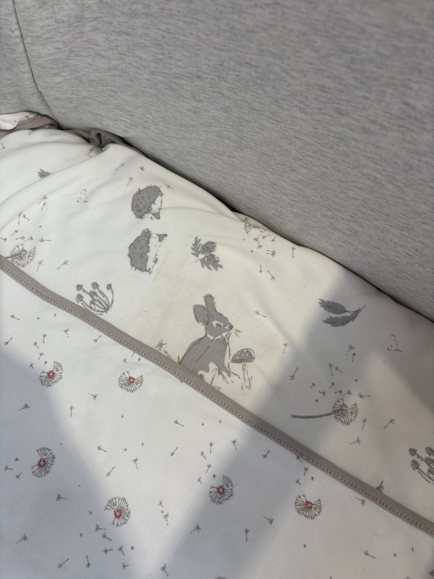 PRE LOVED Tutti Bambini CoZee Luxe Bedside Crib W/Sheet - Walnut & Slate
