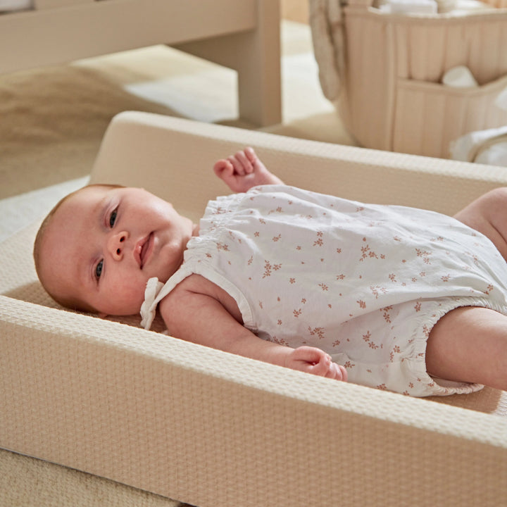 CuddleCo Wedge Changing Mat - Cashmere Waffle