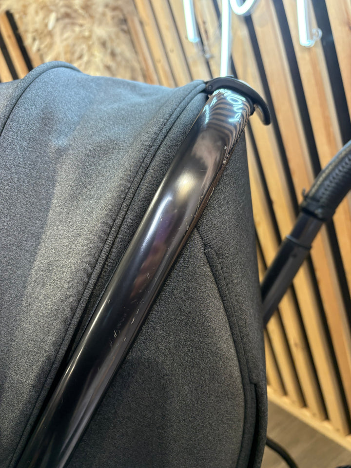 PRE LOVED egg2 Double Travel System - Quartz