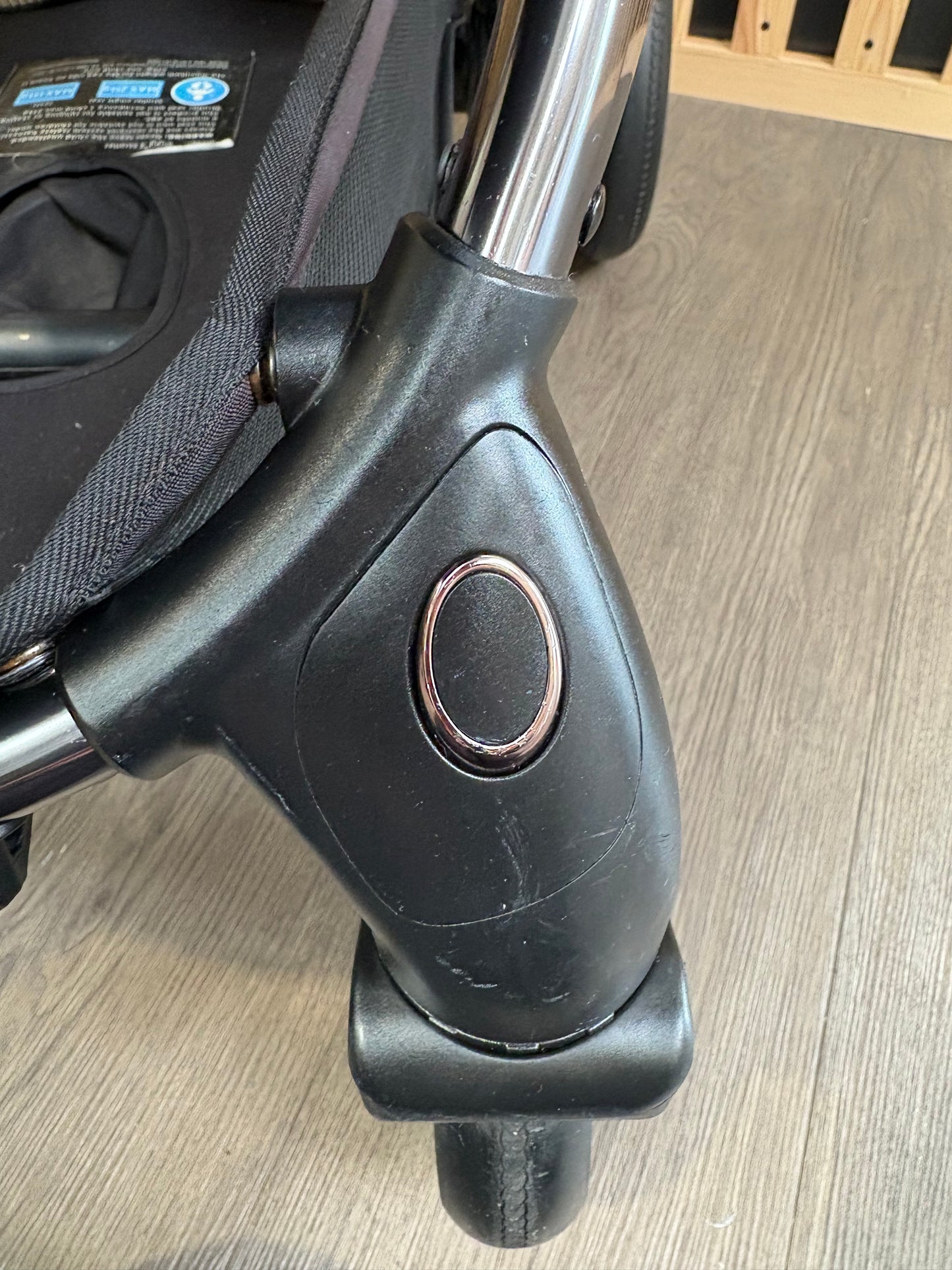 PRE LOVED egg3 Travel System - Celestial