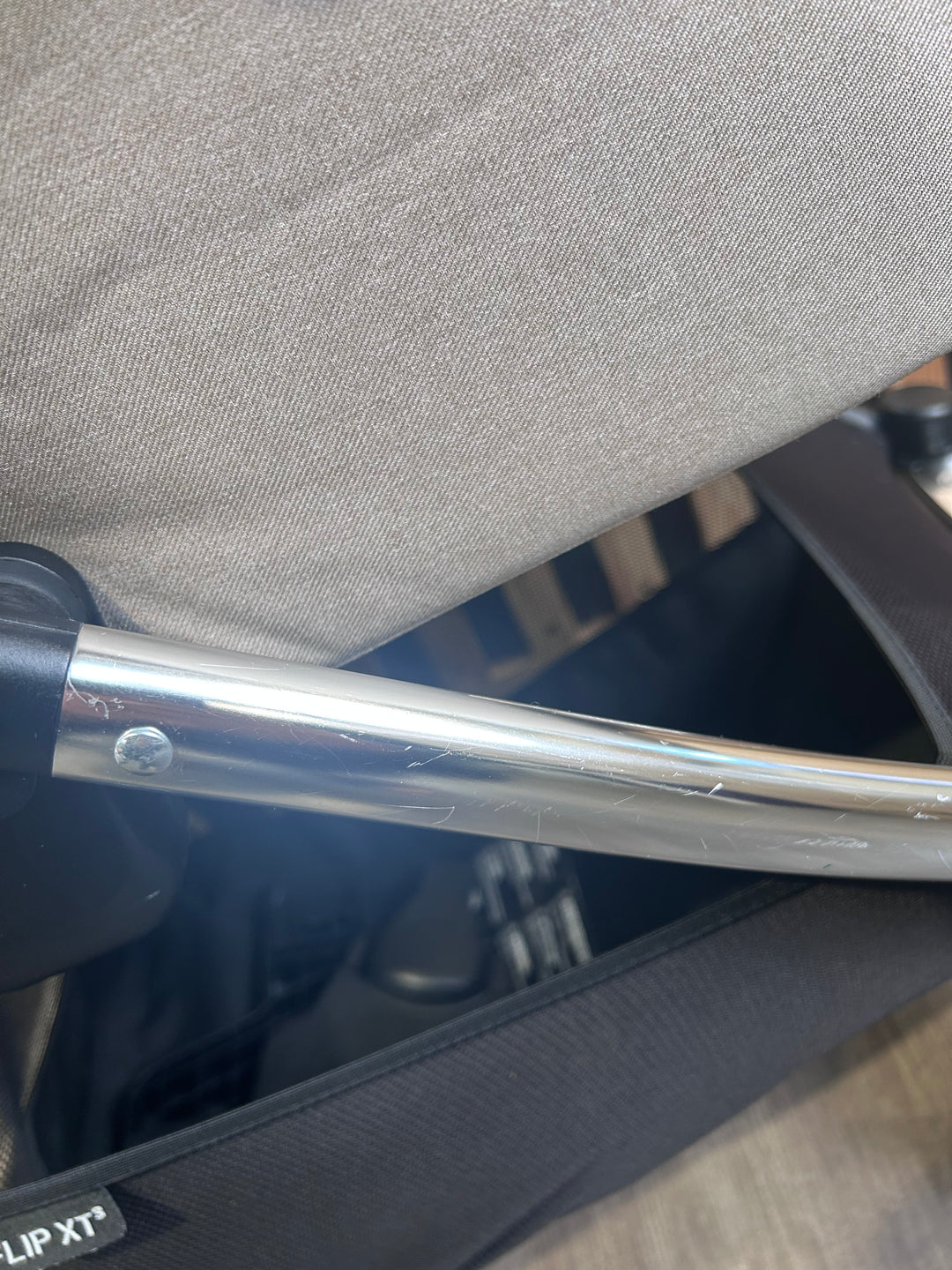 PRE LOVED Mamas & Papas Flip XT3 Travel System - Biscuit