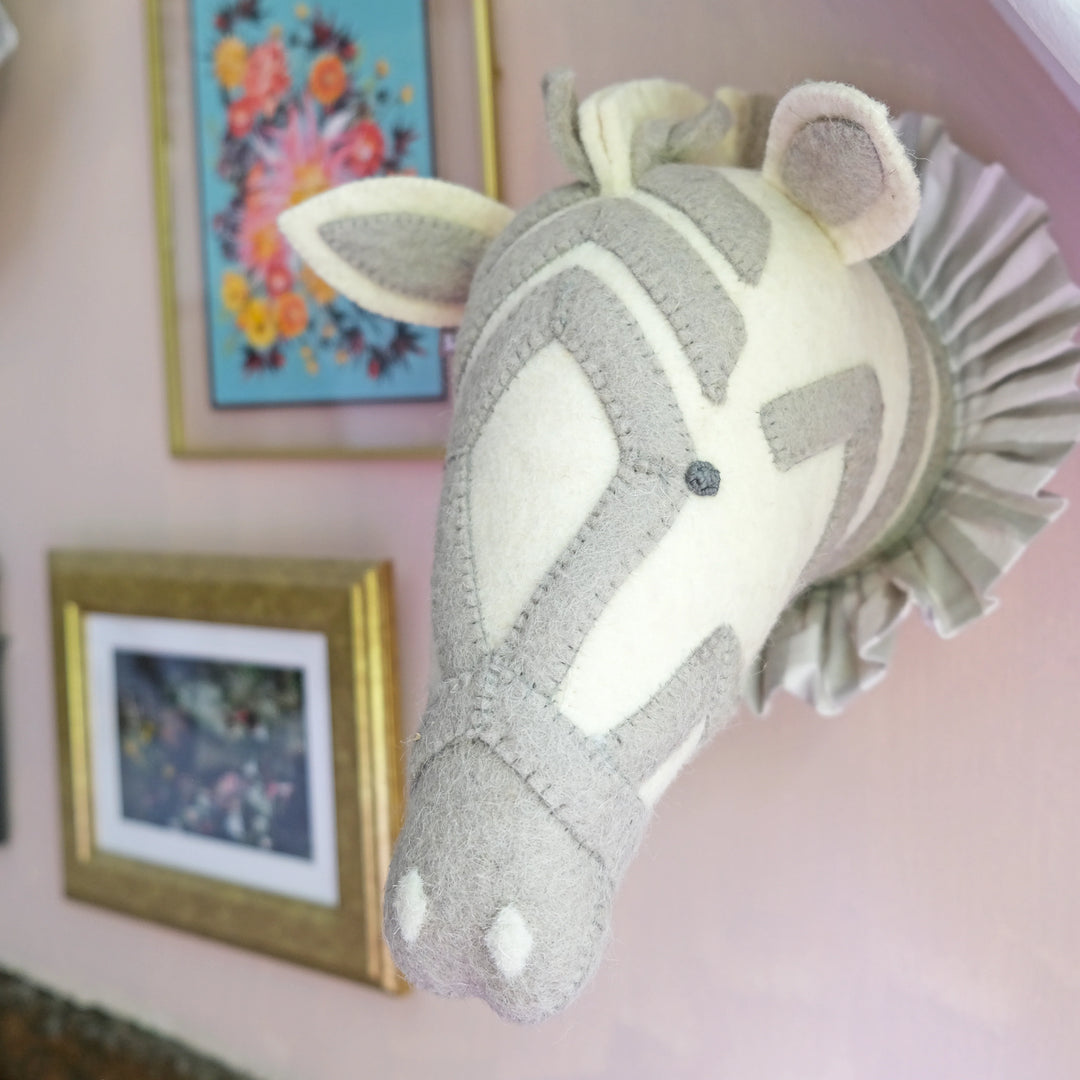 Fiona Walker Zebra with Vintage Ruff Mini Head - Grey