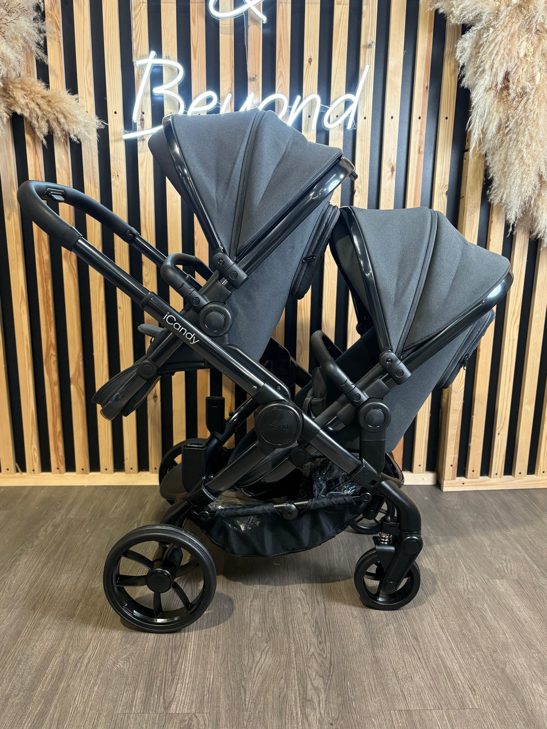 PRE LOVED iCandy Peach 7 Double Pushchair Bundle - Phantom/Dark Grey