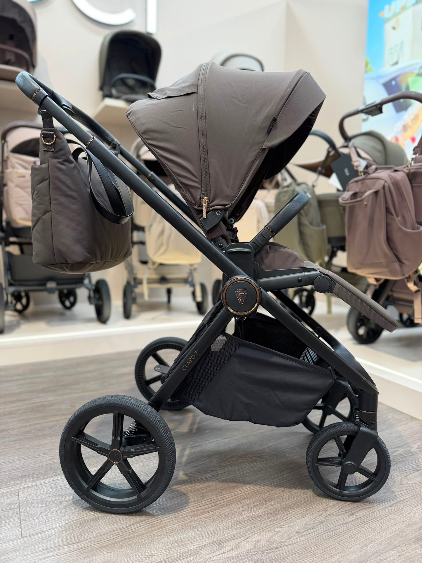 EX DISPLAY Venicci Claro2 Pram & Pushchair Bundle - Chocolate