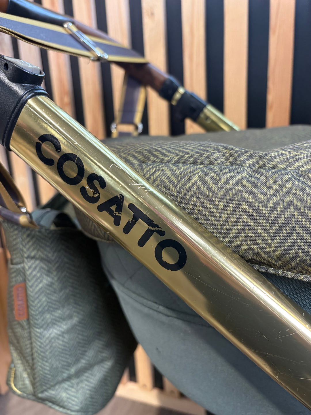 PRE LOVED Cosatto Wow Continental Travel System - Bureau
