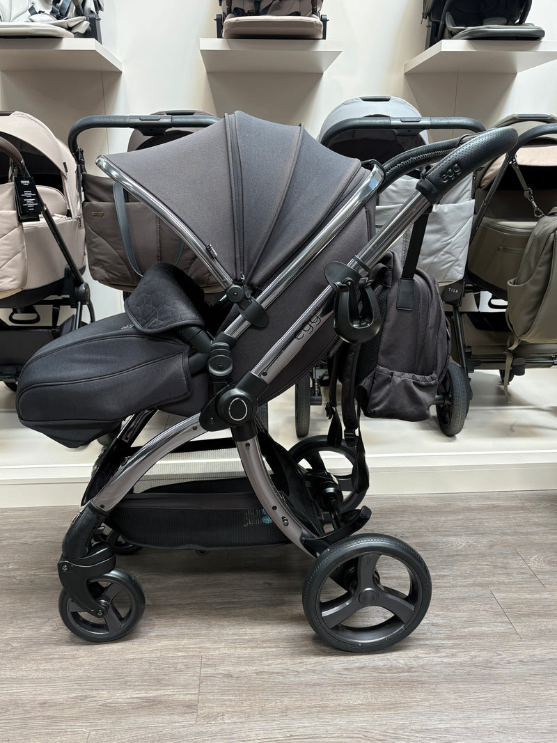 PRE LOVED egg3 Travel System - Carbonite