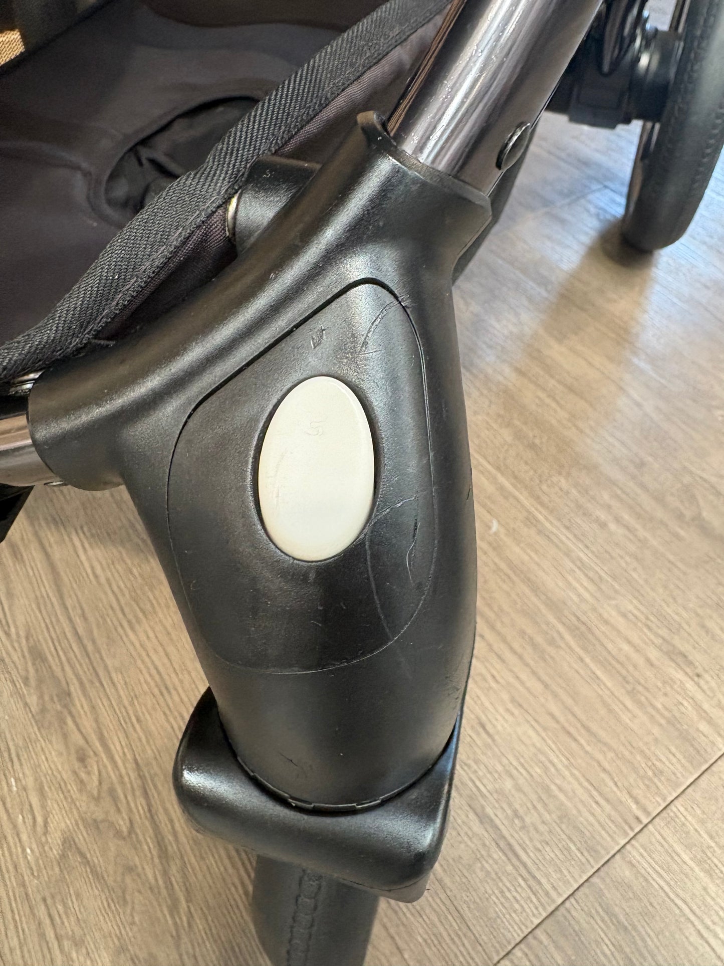 PRE LOVED egg2 Travel System - Cobalt