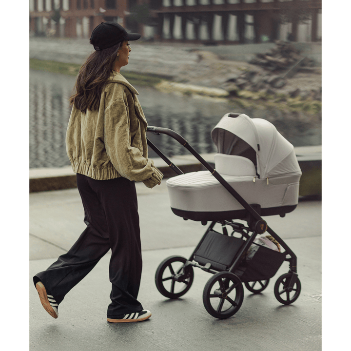 Venicci Claro 2in1 Pram & Pushchair - Vanilla