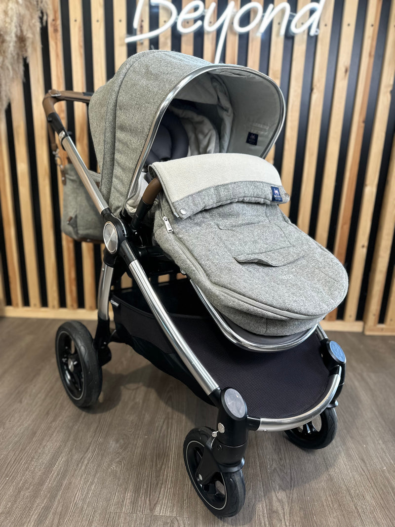 PRE LOVED Mamas & Papas Ocarro - Grey Tweed