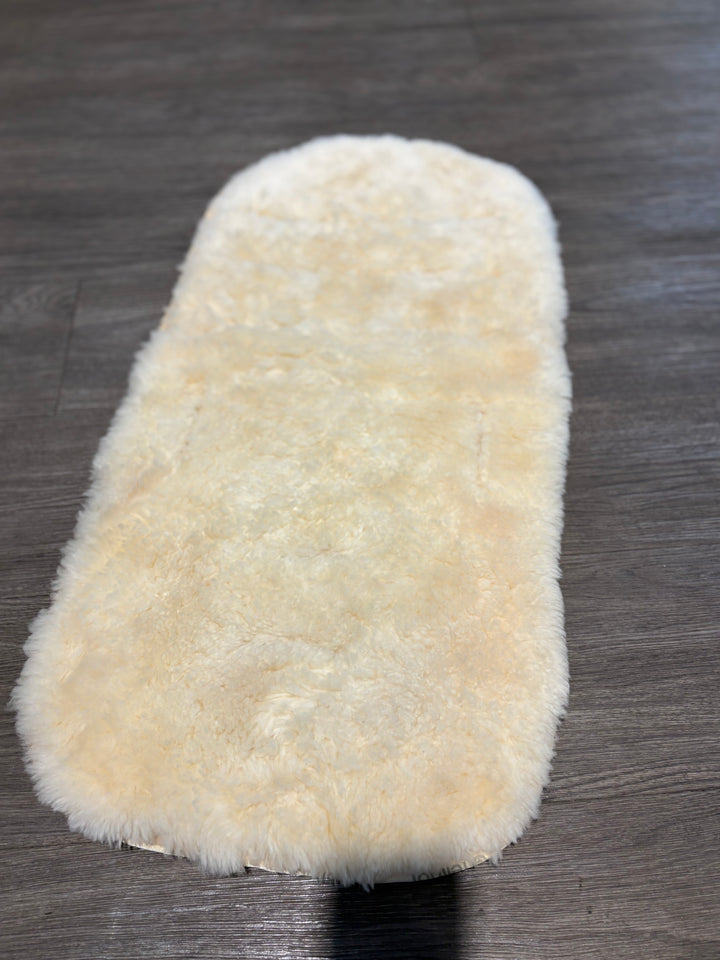 PRE LOVED Fellhof Fur Seat Liner - Cream