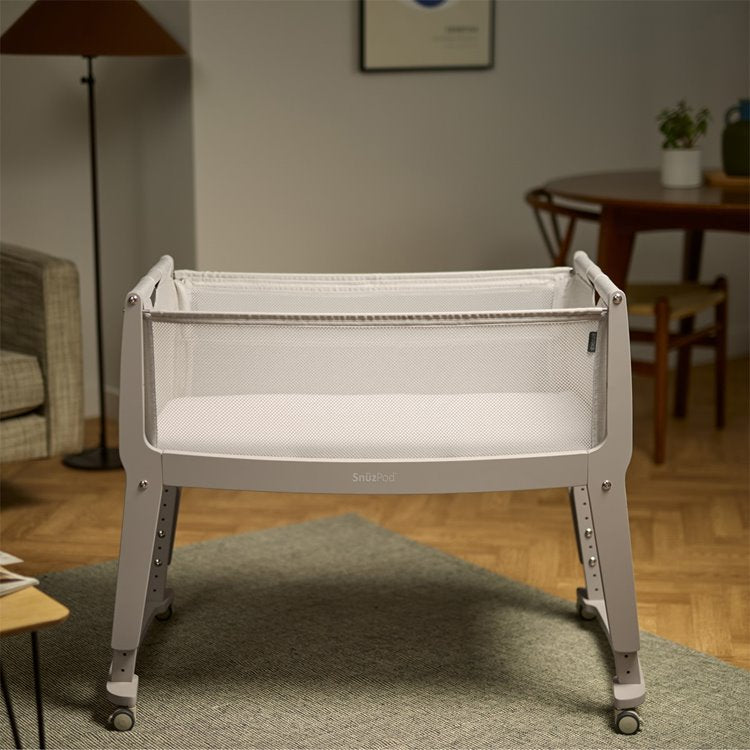 SnuzPod Studio Bedside Crib - Oslo