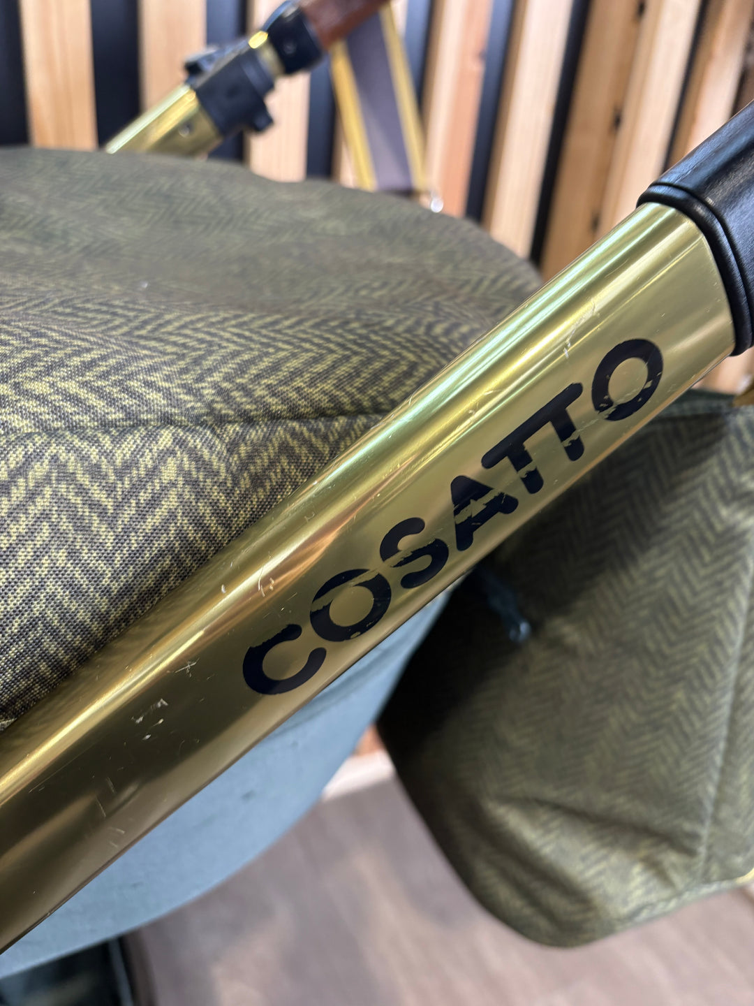 PRE LOVED Cosatto Wow Continental Travel System - Bureau