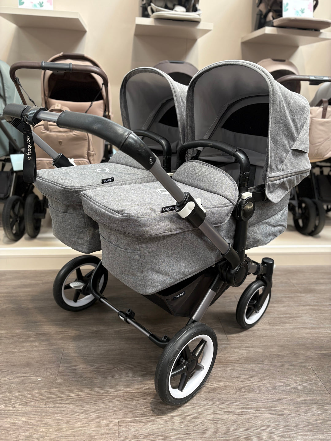 PRE LOVED Bugaboo Donkey5 Twin Bundle - Grey Melange