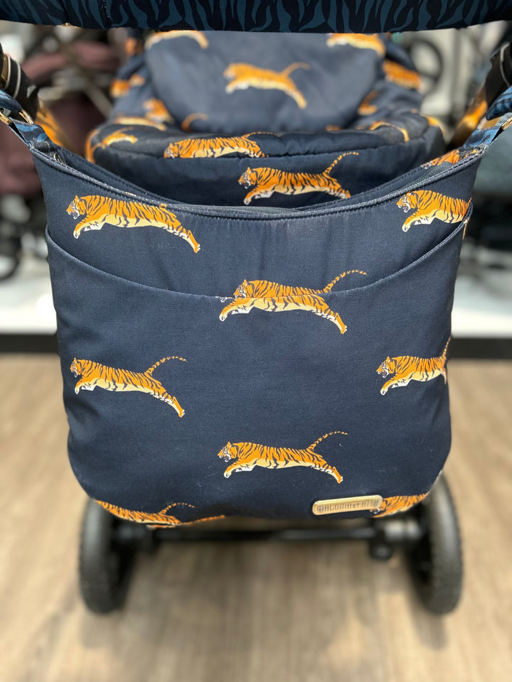 PRE LOVED Cosatto Wow Continental Travel System - On The Prowl