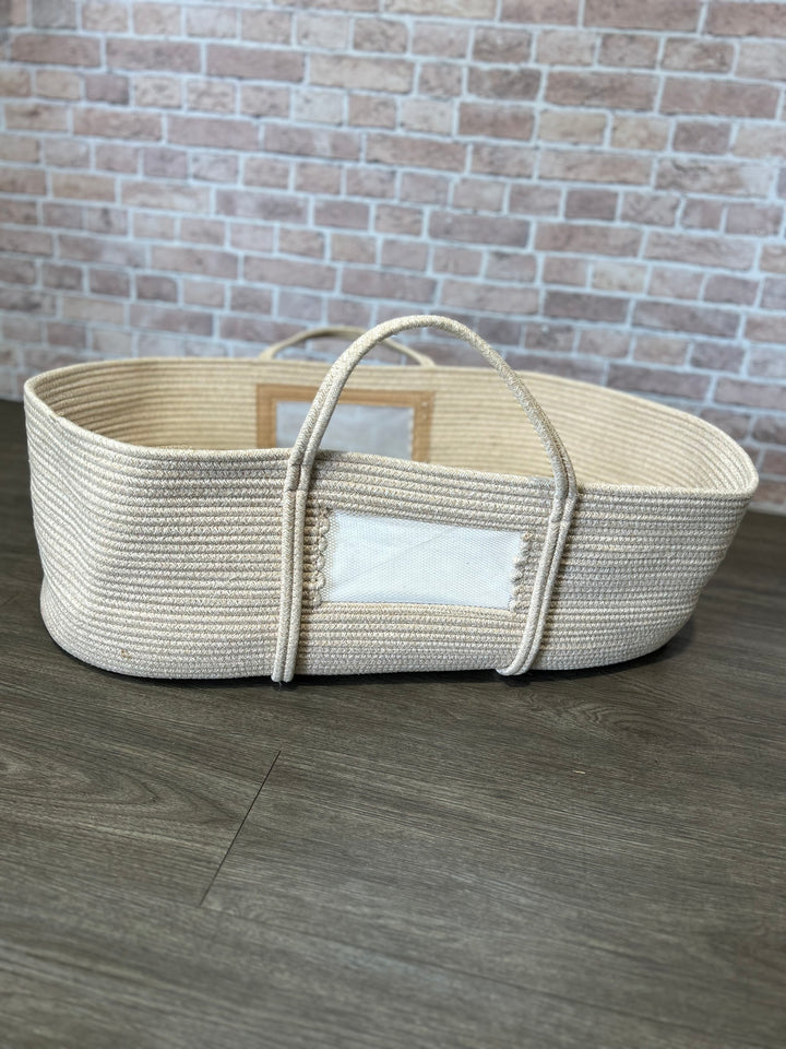 PRE LOVED ClevaMama Moses Basket