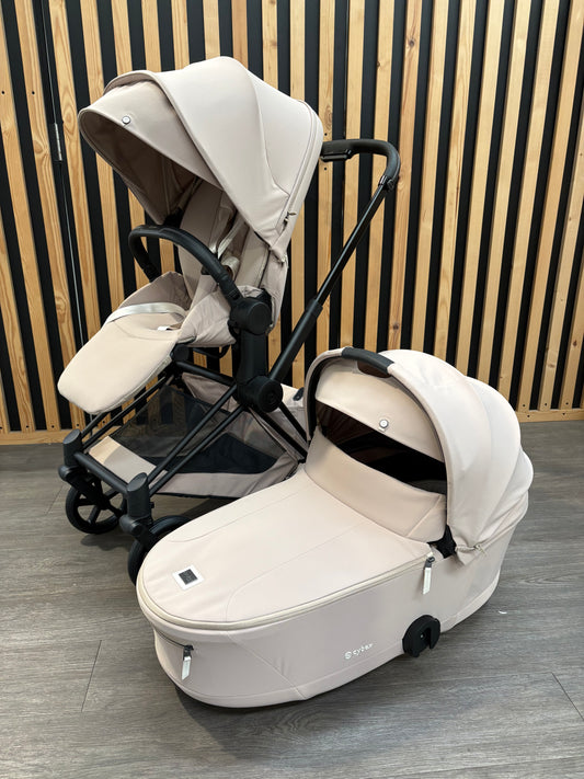 EX DISPLAY Cybex Priam Comfort Pushchair & Foldable Carrycot - Cozy Beige/Black