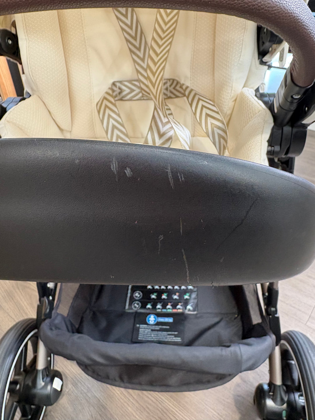 PRE LOVED Cybex Gazelle S Double Bundle - Seashell Beige