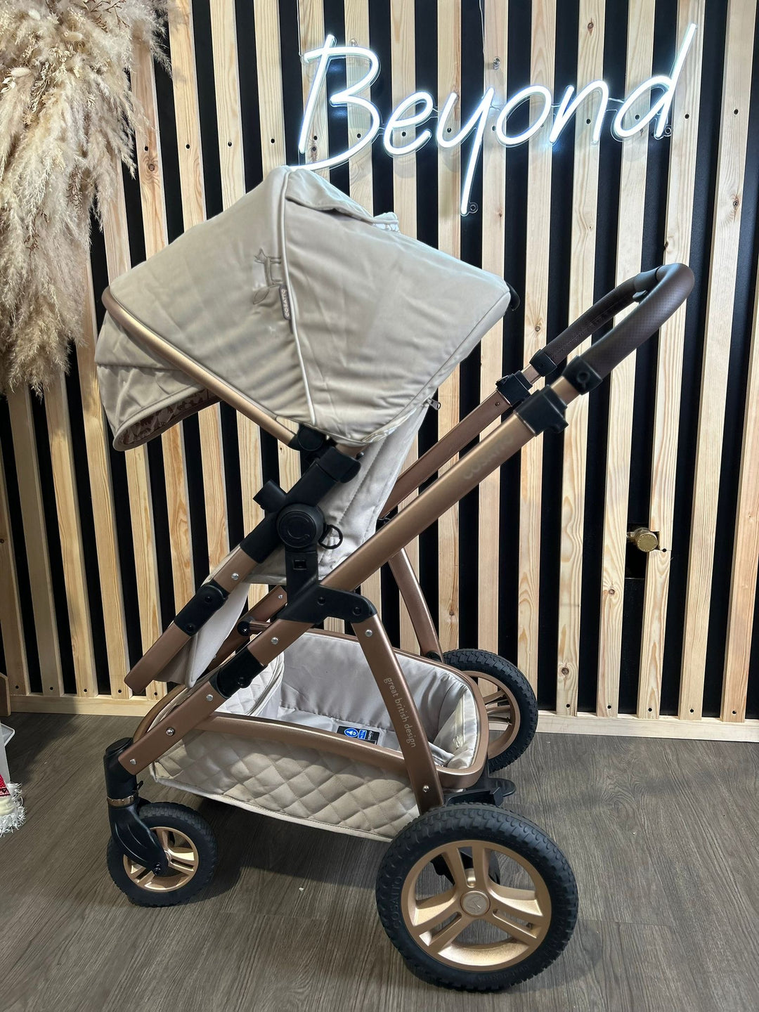 EX DISPLAY Cosatto Wow 2 Pram and Pushchair - Whisper