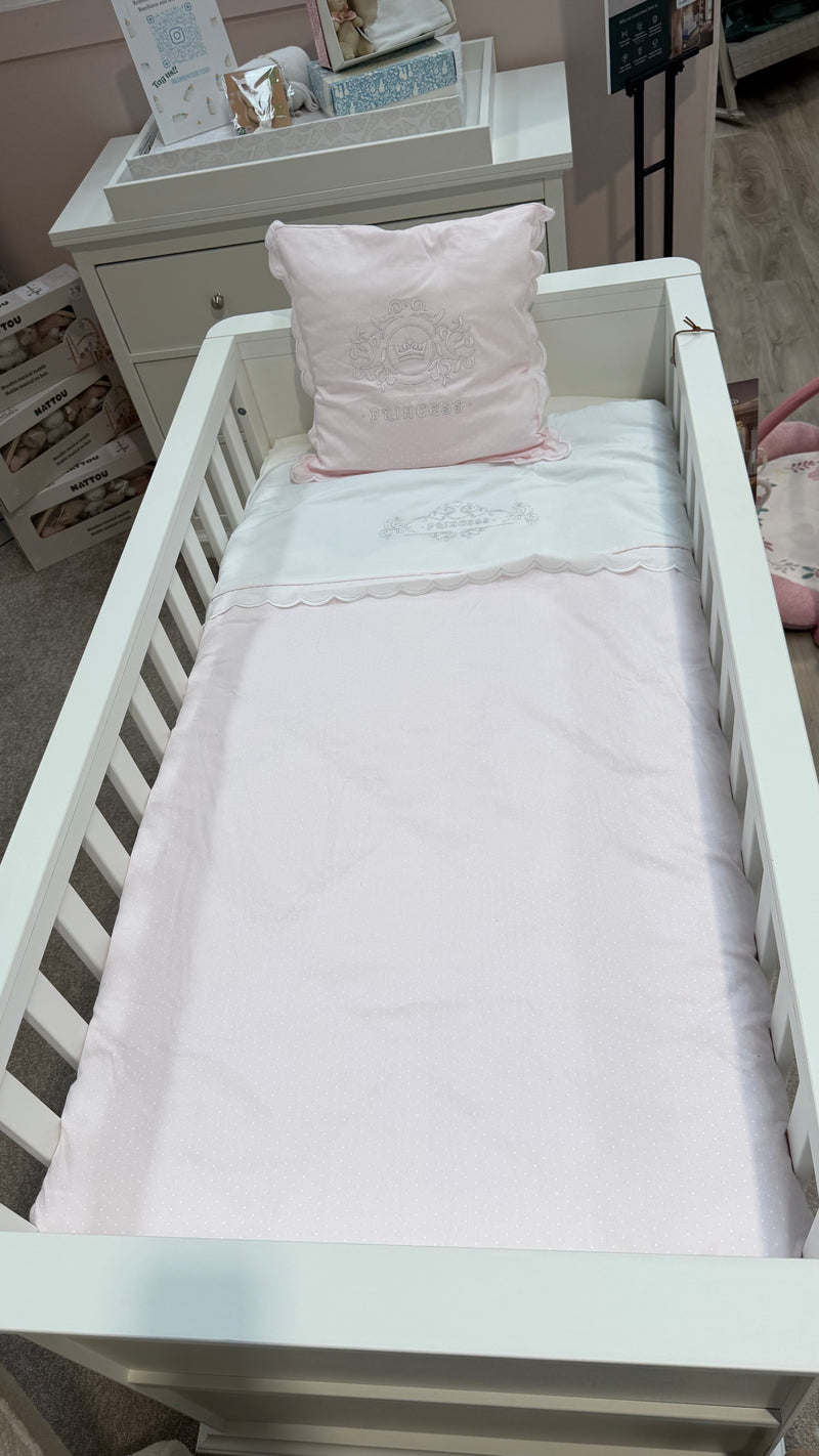 EX DISPLAY Funnababy Princess Cot Bed Quilt & Pillow Decor Set
