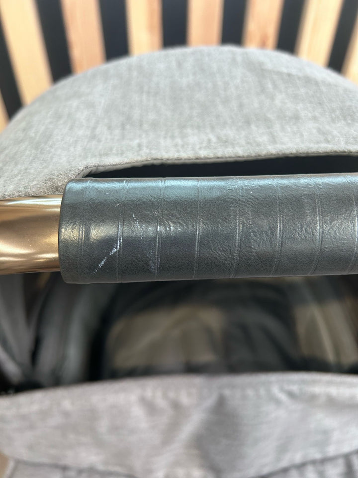 PRE LOVED Mamas & Papas Ocarro Pram & Pushchair - Simply Lux