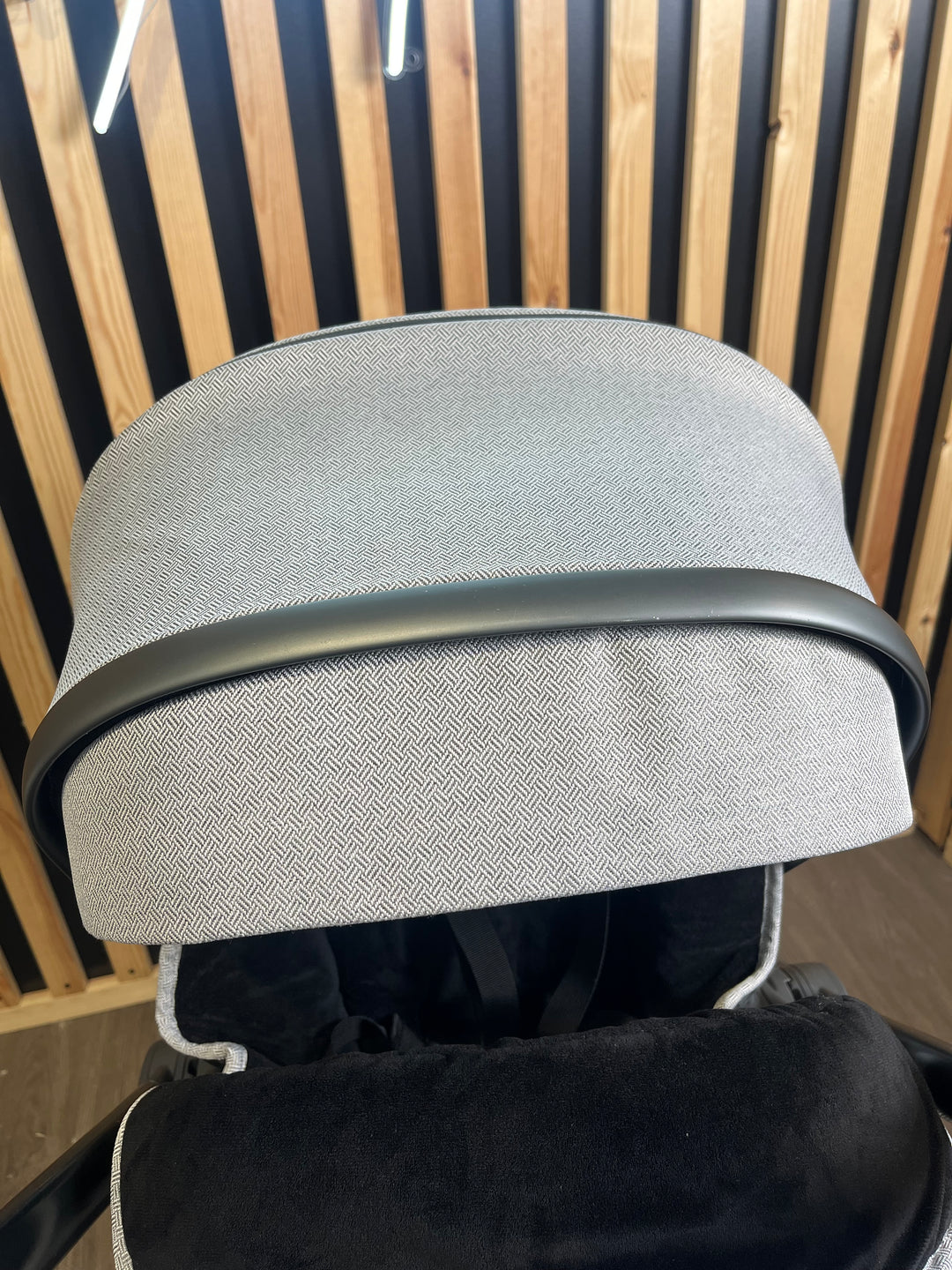 PRE LOVED Oyster3 Pram + Pushchair - Tonic