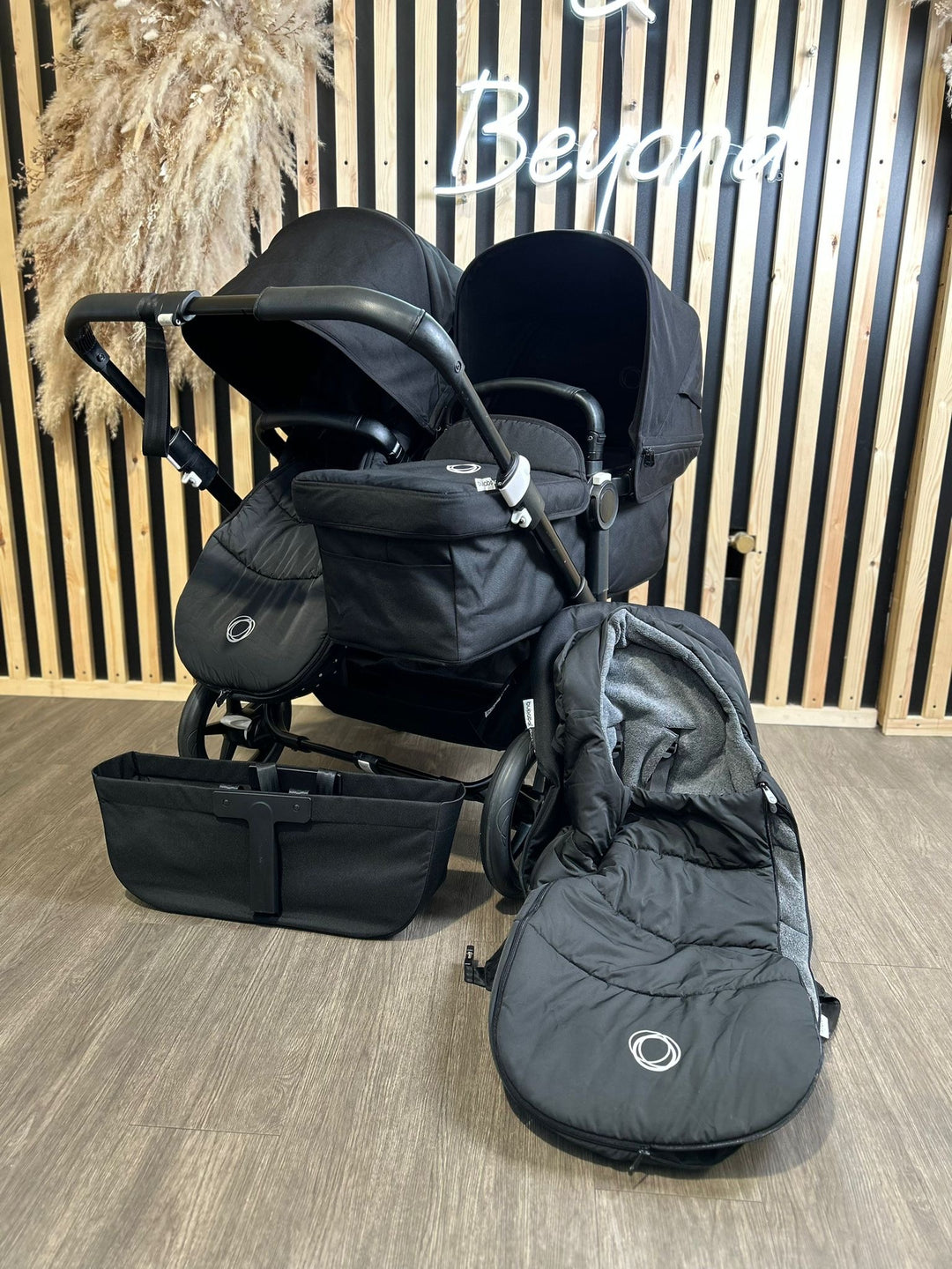 PRE LOVED Bugaboo Donkey 3 Duo - Black