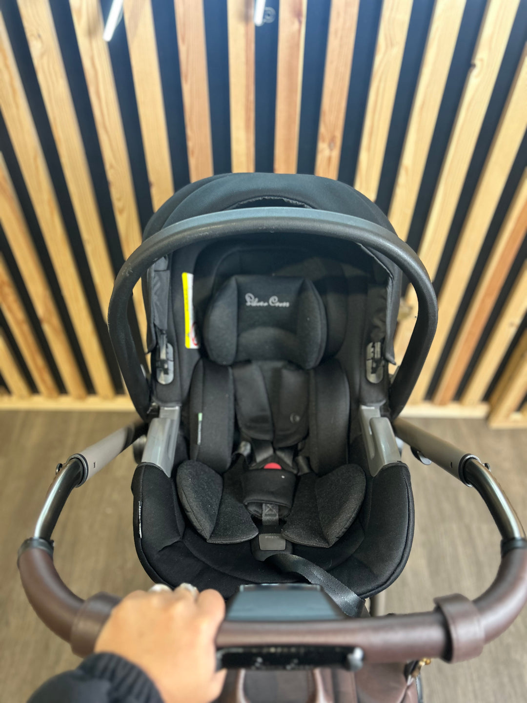 PRE LOVED Silver Cross Reef Pushchair, Dream Car Seat + Accessories - Earth