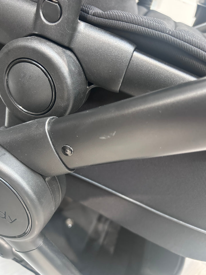 PRE LOVED Babystyle Oyster3 Pram + Pushchair - Fossil