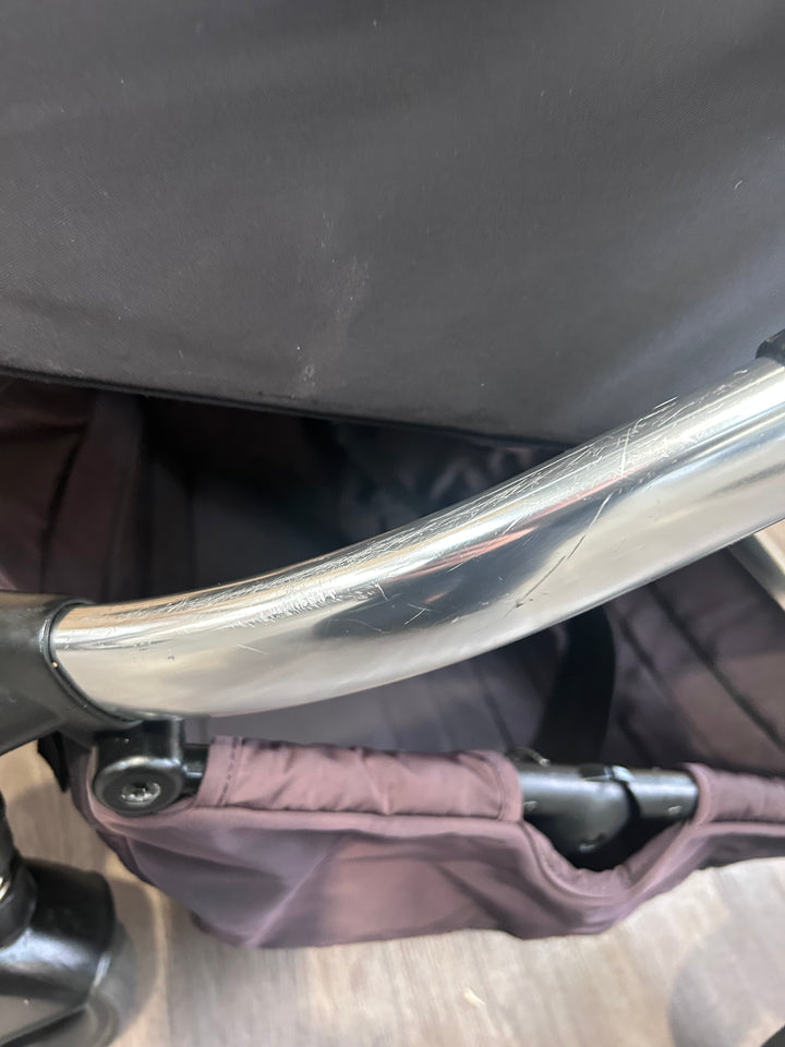 PRE LOVED iCandy Peach 5 2-in-1 Travel System - Beluga Grey