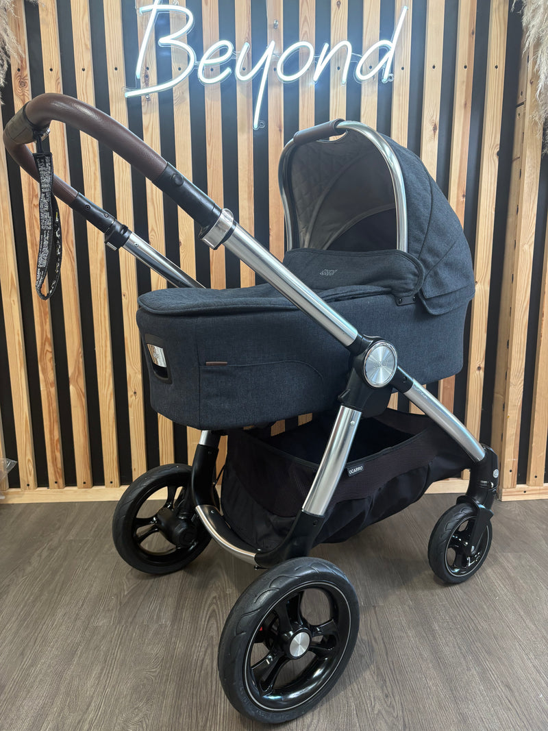 PRE LOVED Mamas & Papas Ocarro 2-in-1 Travel System - Navy Flannel