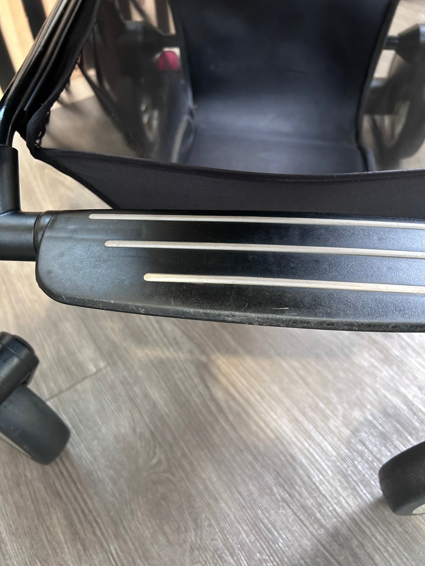 PRE LOVED Silver Cross Wayfarer Travel System - Camden