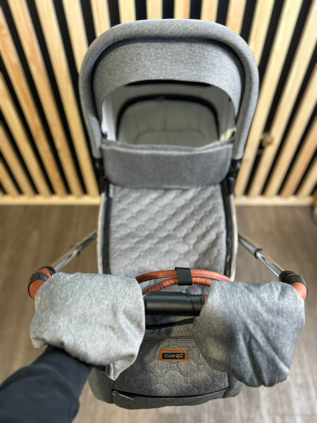 PRE LOVED Mee-Go Pure Pram & Pushchair - Grey