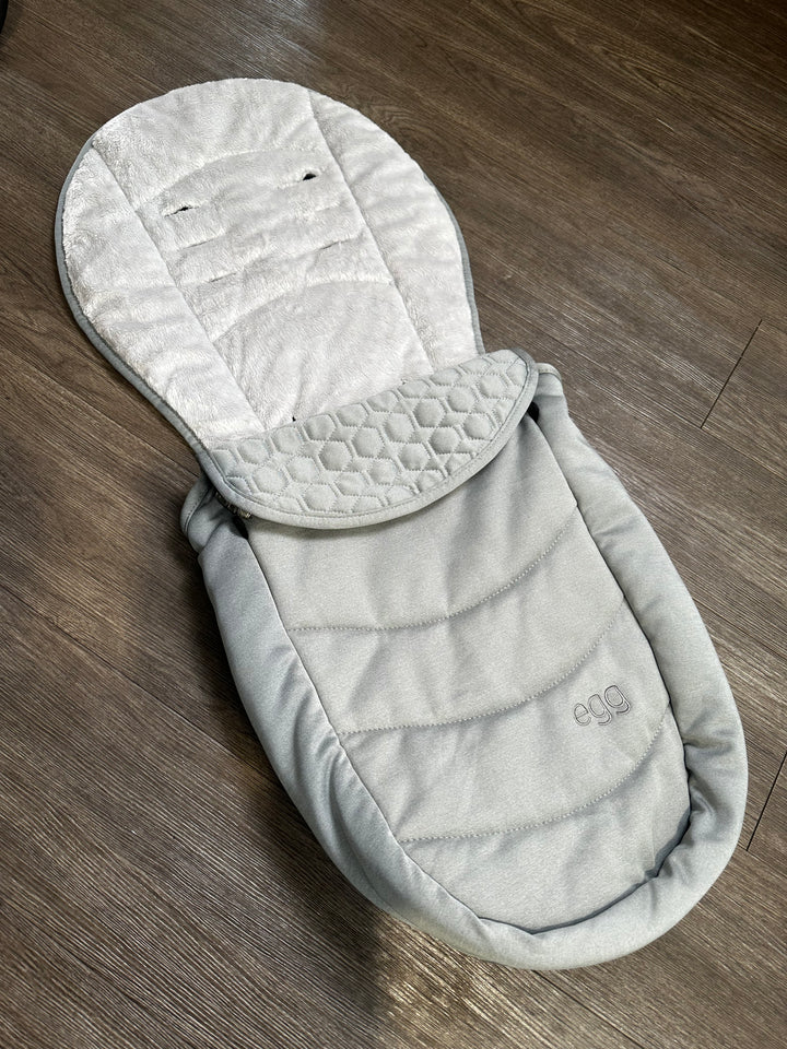 PRE - LOVED egg2 Monument Grey Travel system