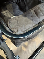 PRE LOVED Cosatto Wow 3 Travel System - Silhouette