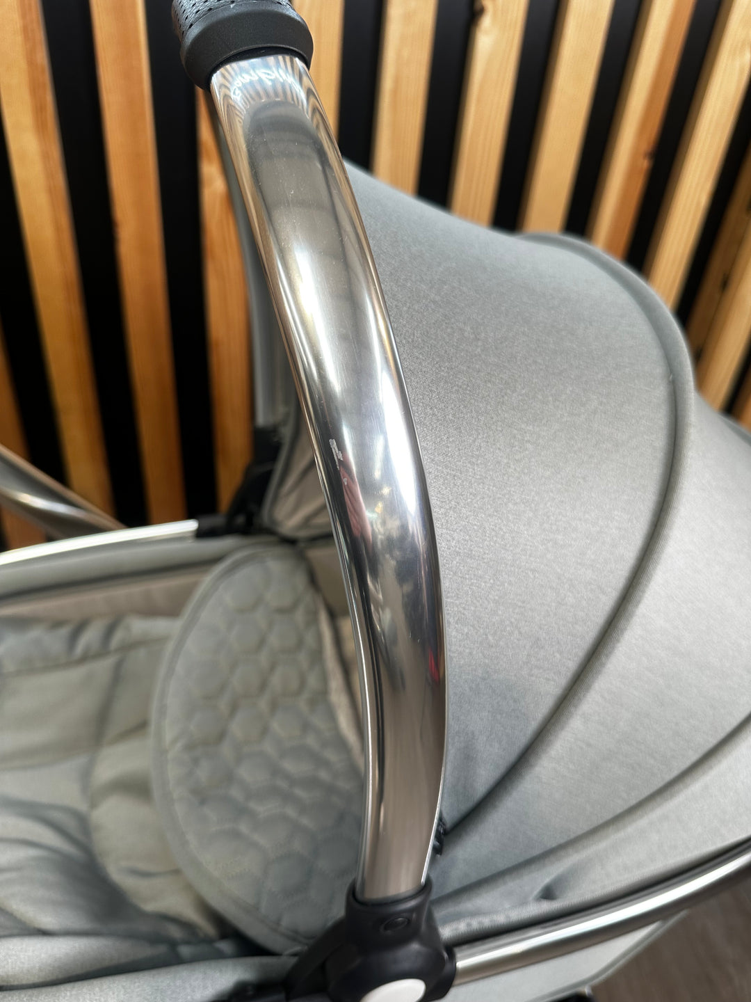 PRE - LOVED egg2 Monument Grey Travel system