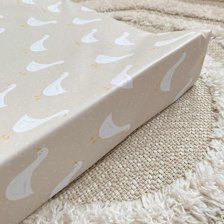 Bobbin & Bumble Anti-Roll Wedge Baby Changing Mat – Splash Goose Print